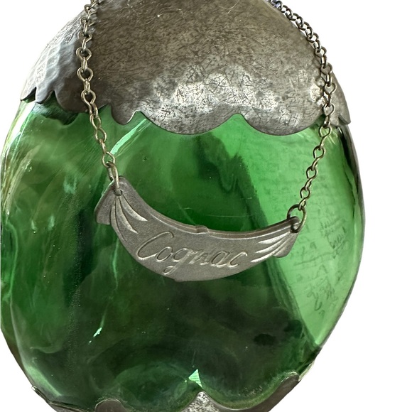 Royal Holland Daalderop Pewter Overlay Green Glass Decanter Bottle w/Stopper - Picture 3 of 10